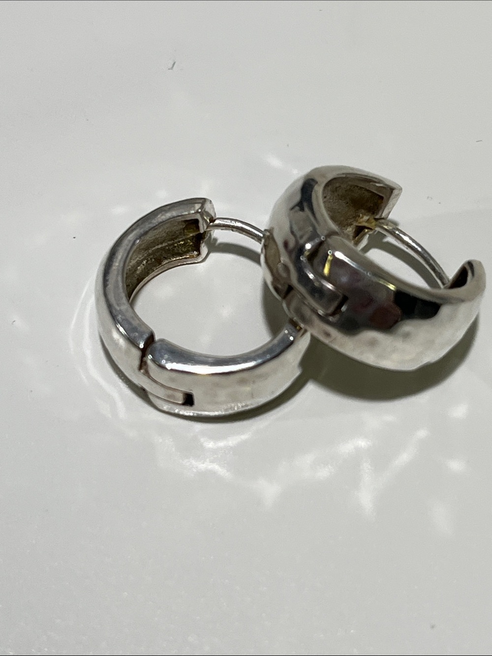 Rare HTF Hammered 925 Sterling Hoops P1636